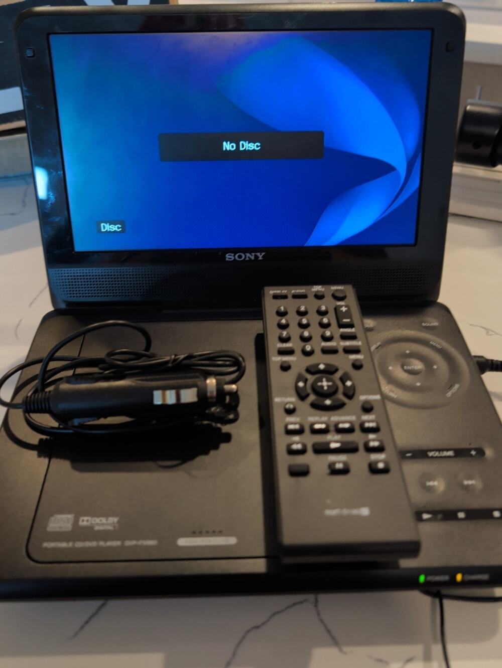 Sony DVP-FX980 Portable DVD Player - 9" Screen, Tested Working
